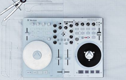 DJ_Vestax.png
