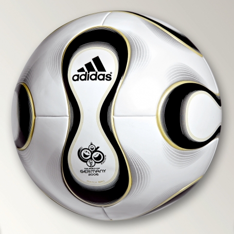 WM-Spielball-Teamgeist.jpg