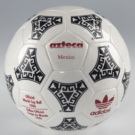 WM-Spielball-azteca.jpg