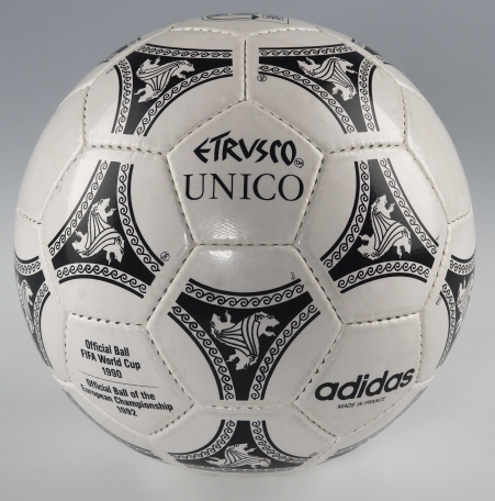 WM-Spielball-etrusco.jpg